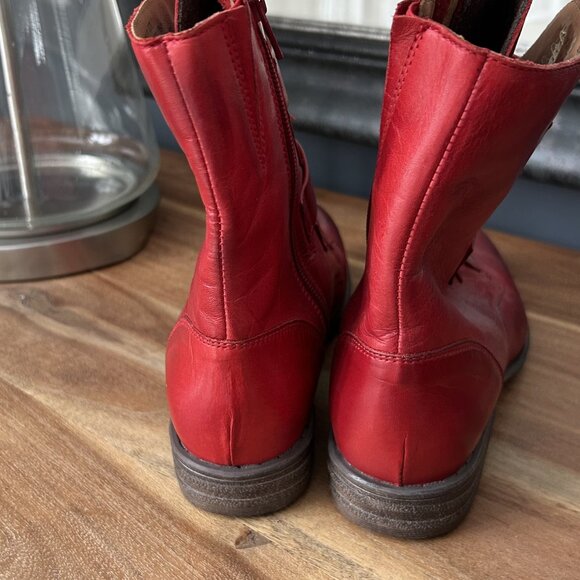 Miz Mooz Leighton Red Leather Ankle Boots Size 7 - Picture 14 of 14